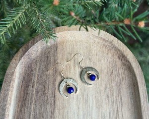 Lunule - lapis lazuli